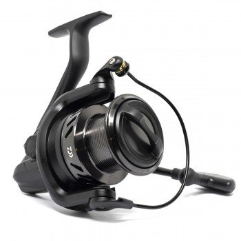 Котушка Daiwa BLACK WIDOW 25A (10133-225)