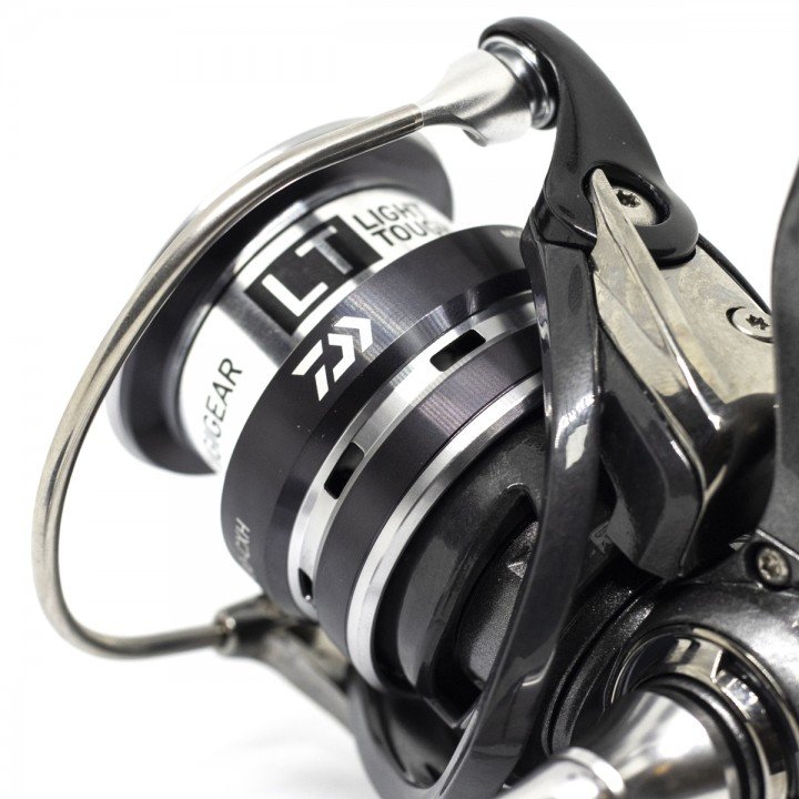 Котушка Daiwa 20 Exceler LT 4000-CP (20004614)